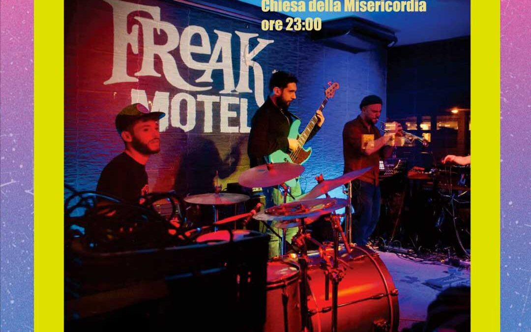 FREAK MOTEL